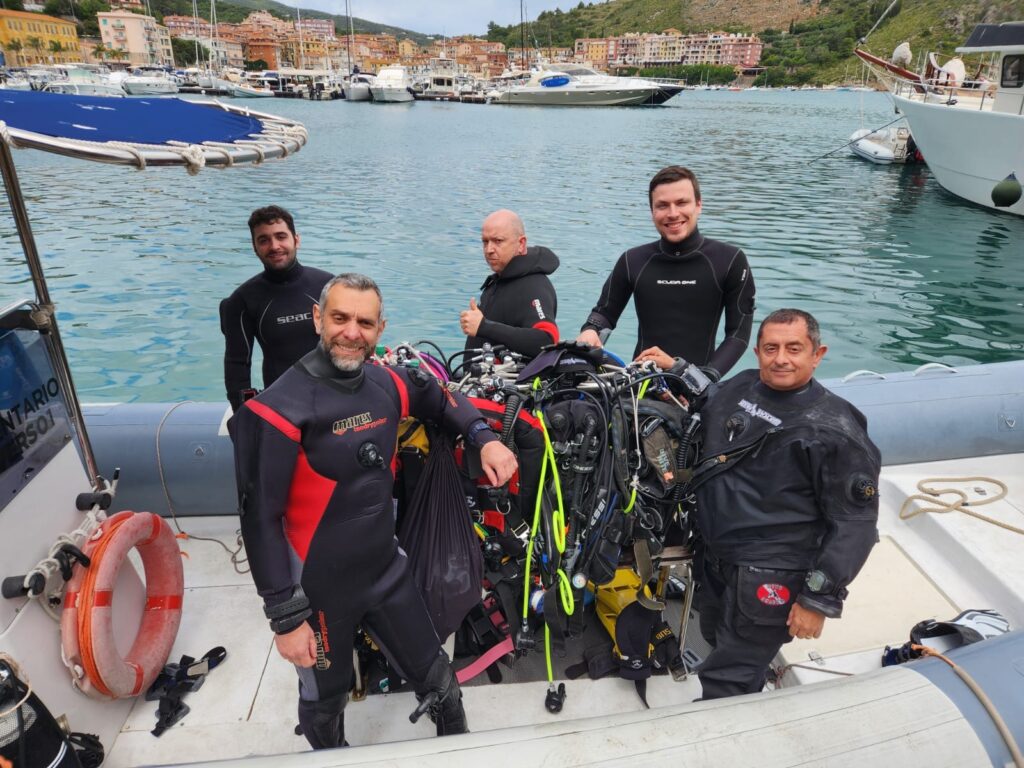 Porto Ercole in gommone